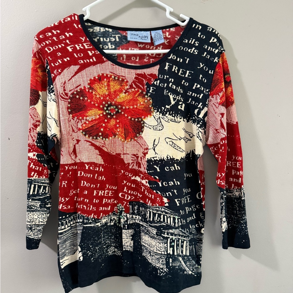 Y2K Gilmore Coded Jane Ashley Red, Cream and Navy Graphic Floral Scoop Neck Top